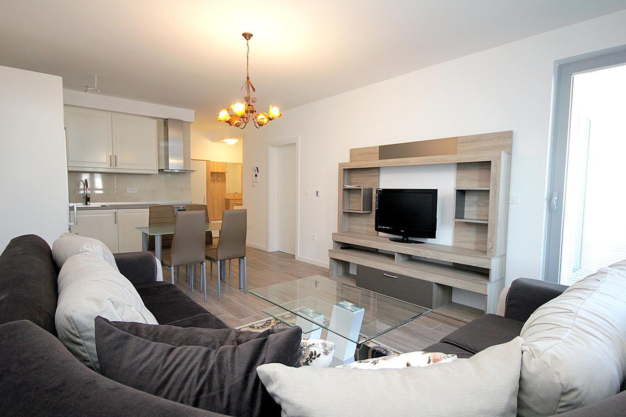 דוברה וודה Apartment Melina מראה חיצוני תמונה