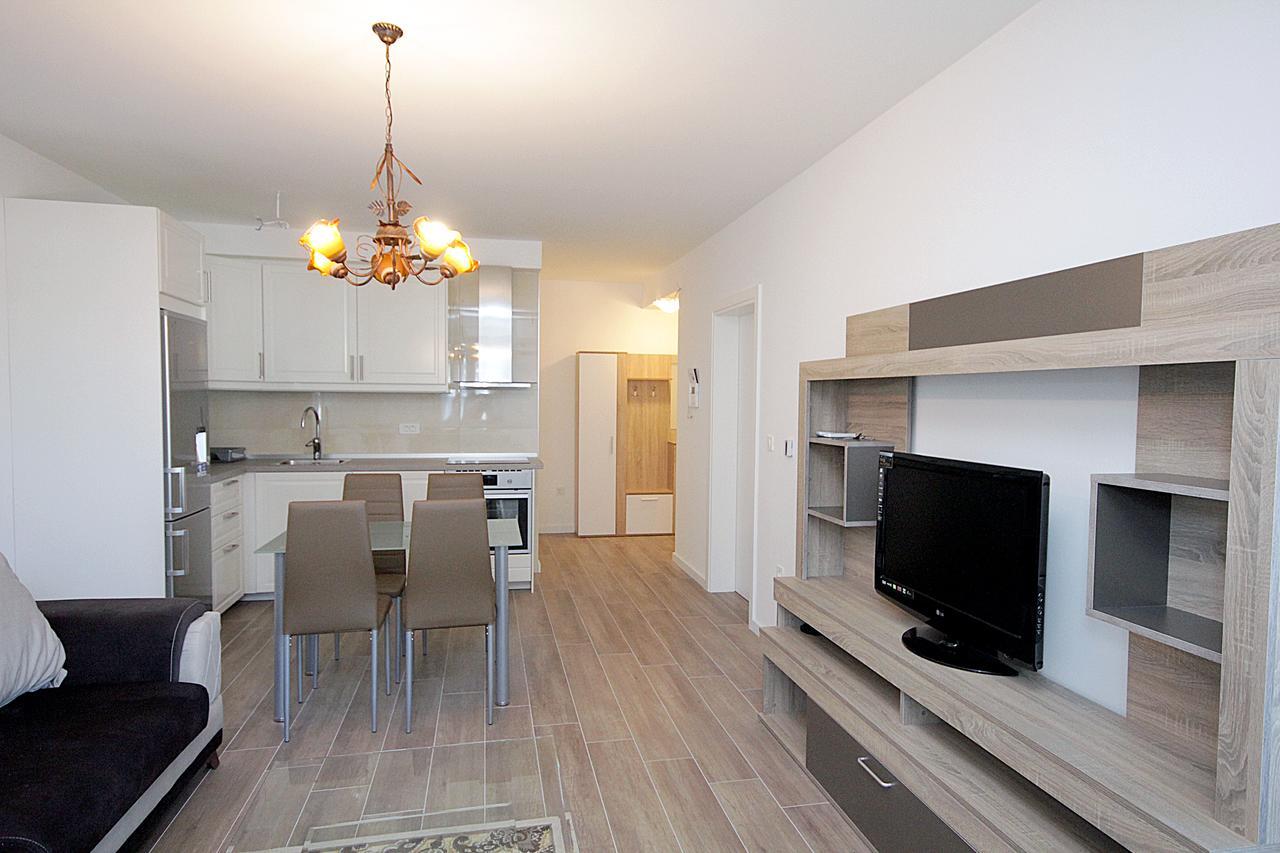 דוברה וודה Apartment Melina מראה חיצוני תמונה